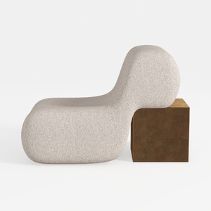 single sofa-Oct.Check-in