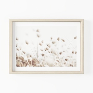 VIYYIEA Framed Wall Art for Living Room, Sketch