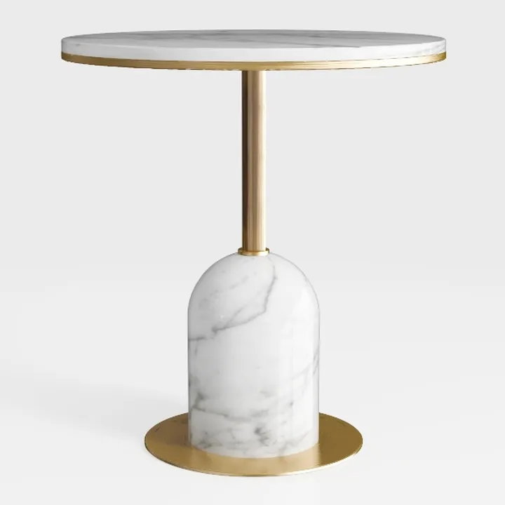 East at Main Indigo Road by Egypt Sherrod Alto