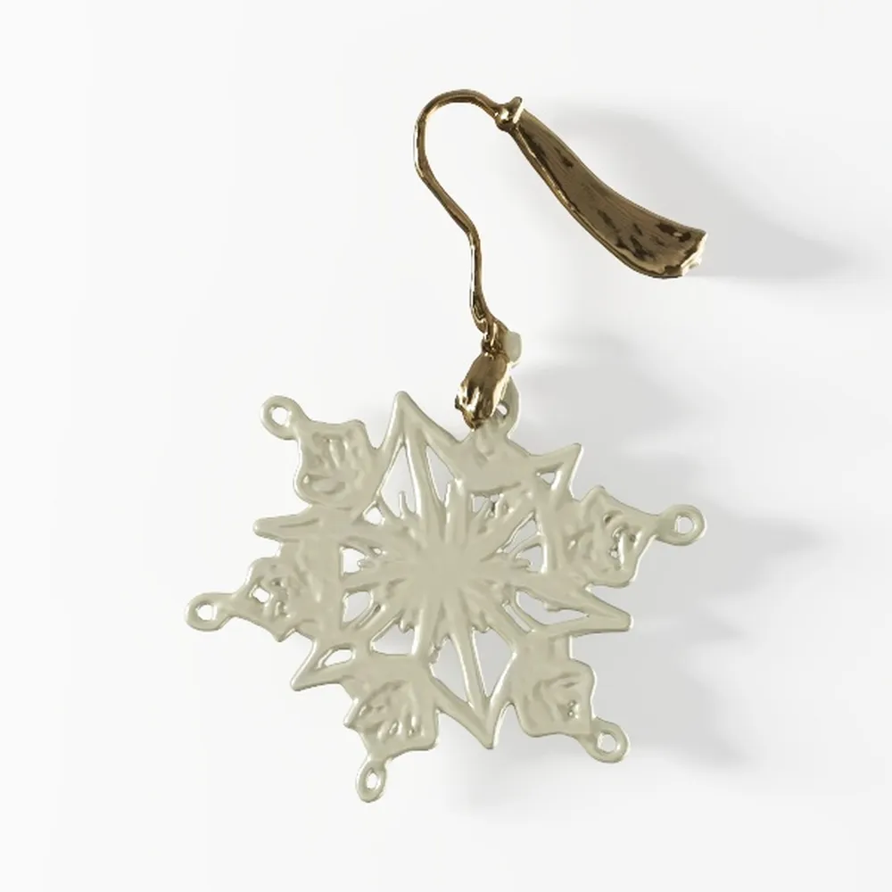 Snowflake Ornament_ai generated