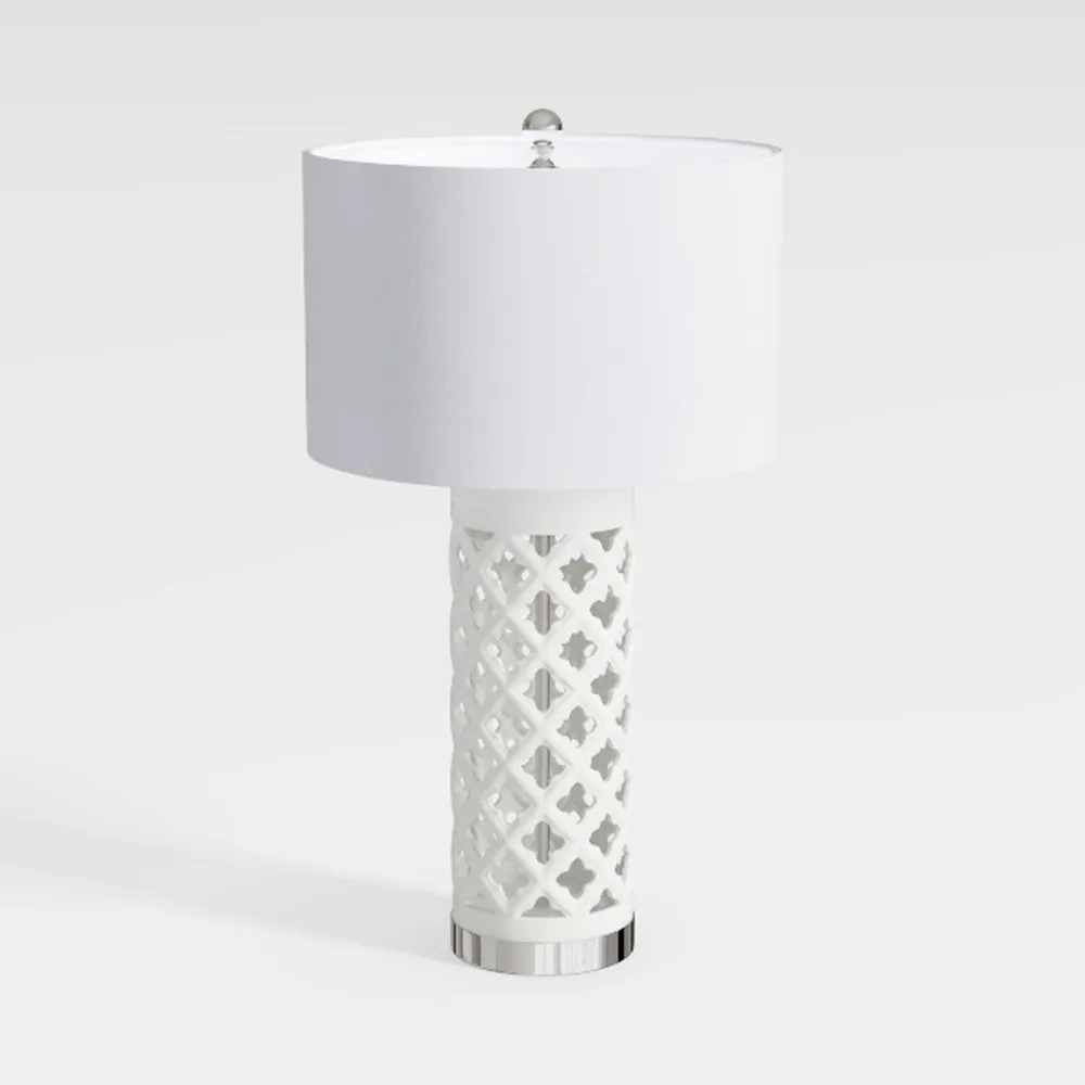 JONATHAN Y JYL6210A Quatrefoil Fretwork 20.5