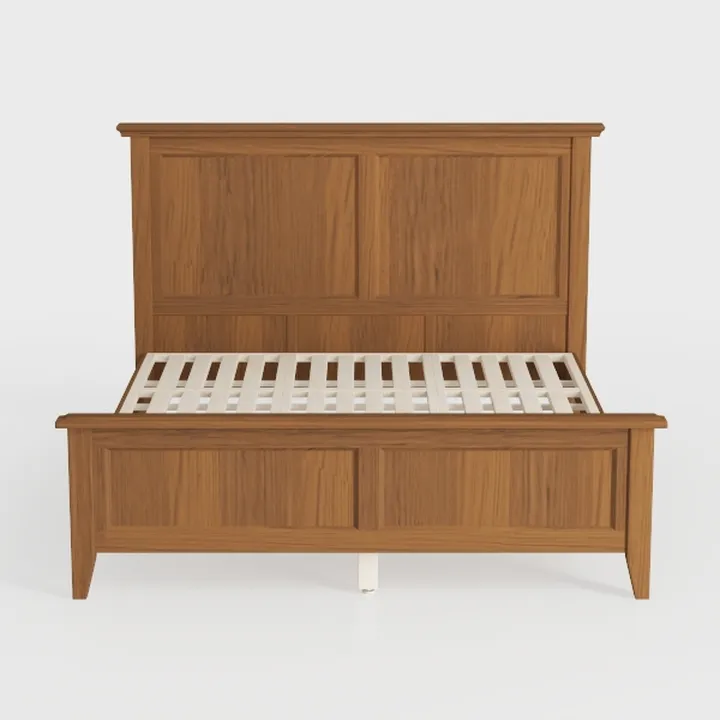 Solid Wood Traditional King Size Bed Frame 3D Model