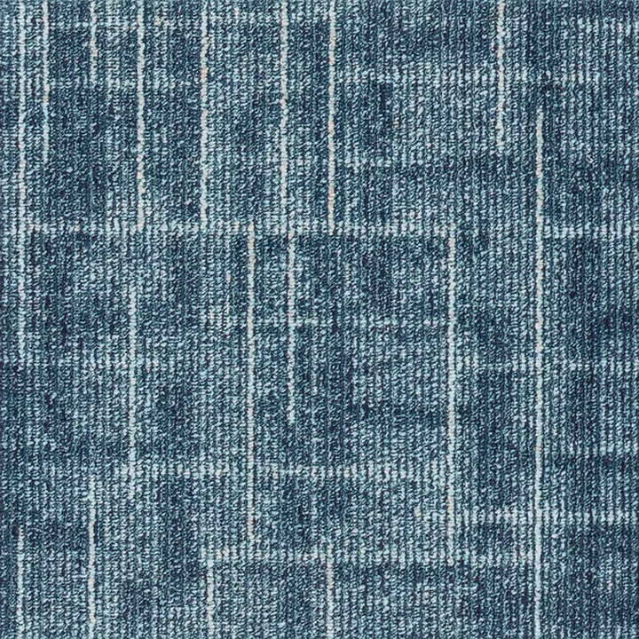 Wall-to-wall Carpet 423