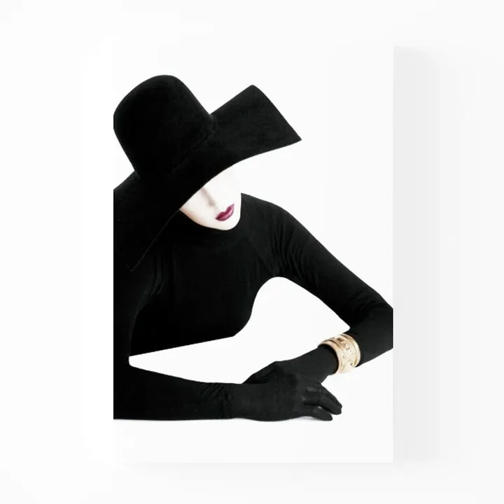 Paimuni Elegant Woman Canvas Wall Art for Living
